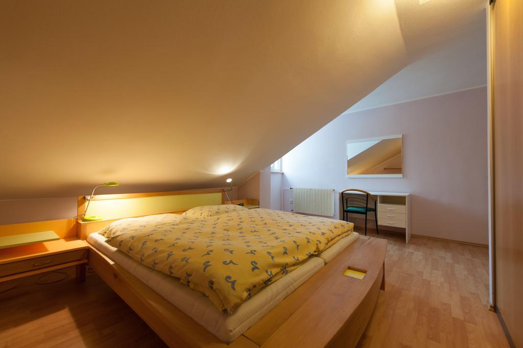 Czech Family Home Český Krumlov Esterno foto